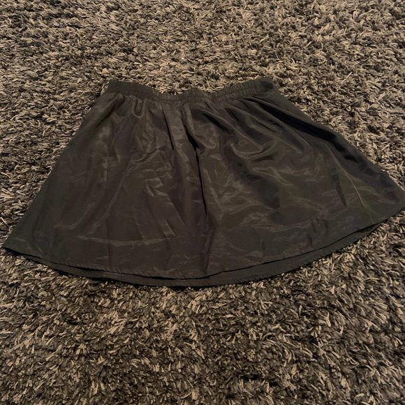 Black Mini Skirt - Picture 1 of 1